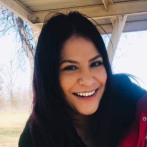 Meet your Posher, Ana